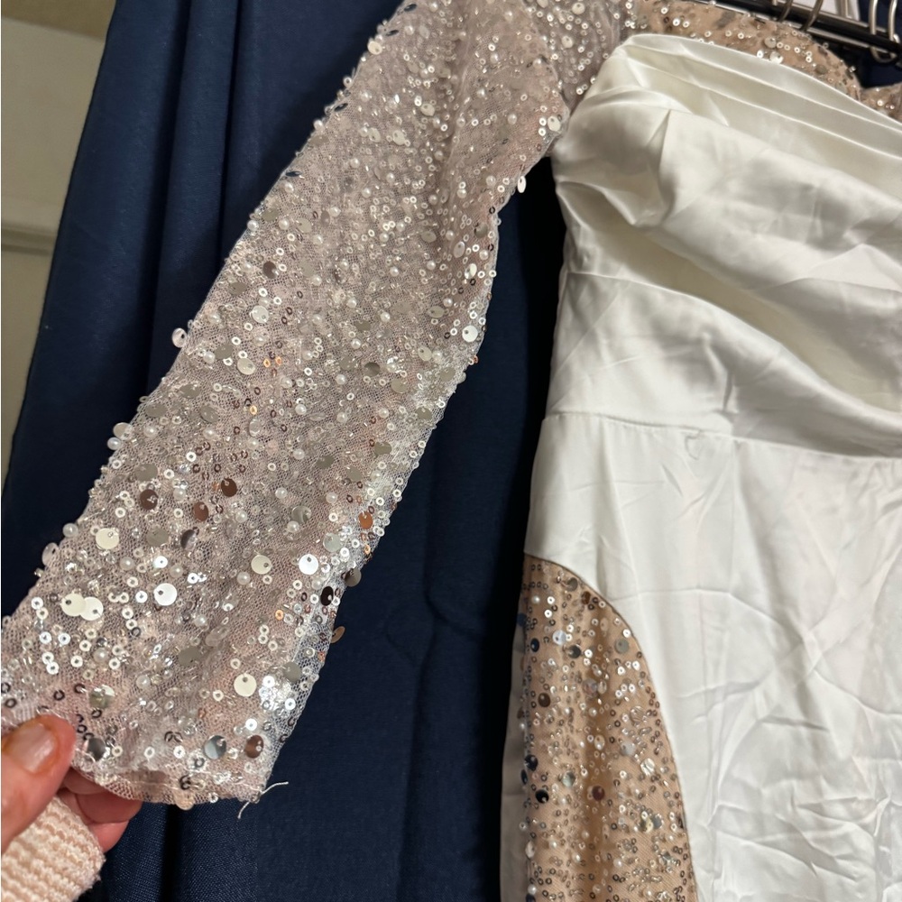 Elegant Sequin Long Sleeve Dress - Picture 5 of 11